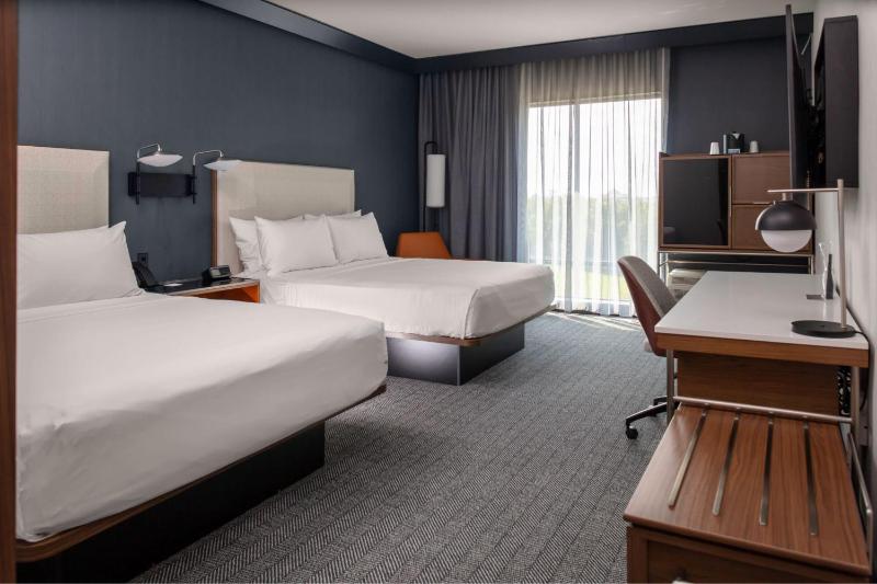 Double Queen Room image 1
