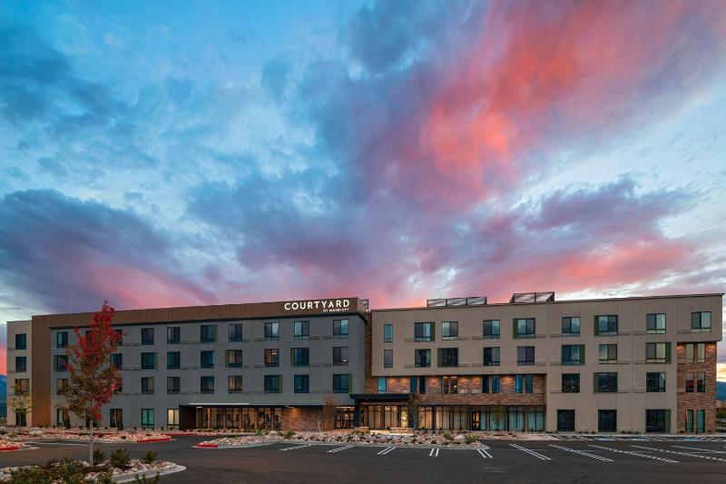 Courtyard by Marriott Colorado Springs North Air Force Academy - image 1