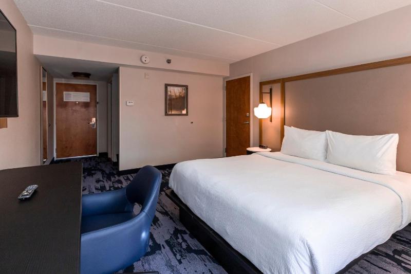 King Room image 4