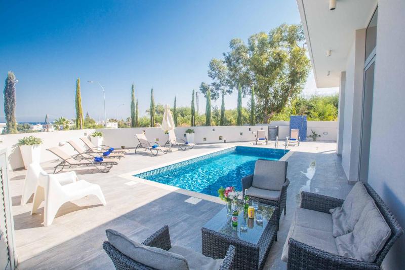 Villa Polymnia Protaras 1 - image 4