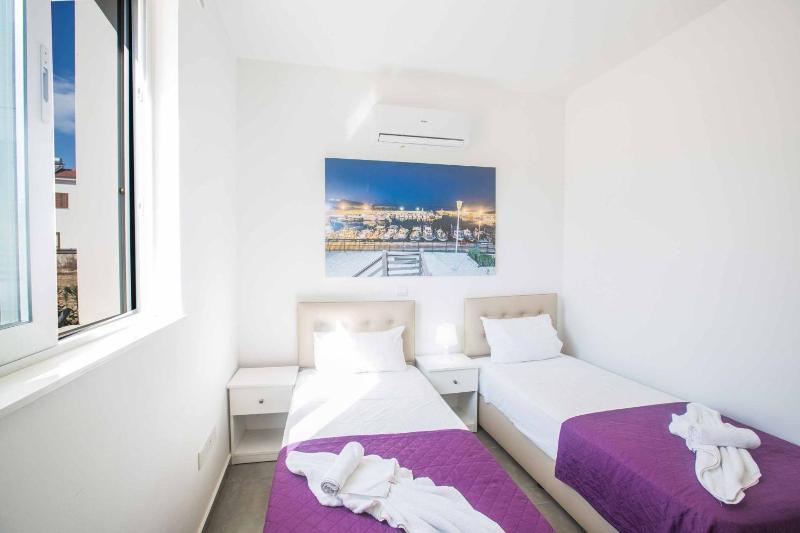 Villa Polymnia Protaras 1 - image 2