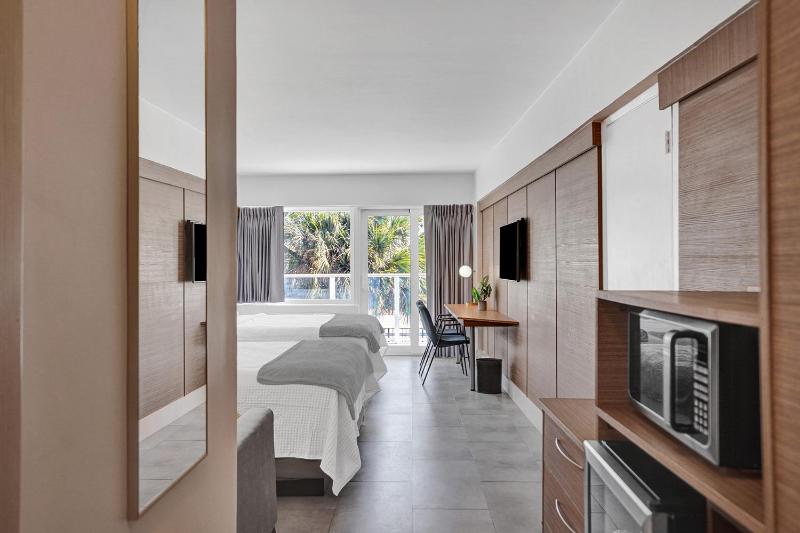 The Garden Hotel & Resort - image 8