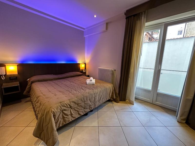 Double or Twin Room image 1