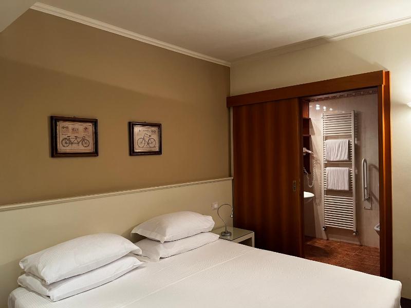 Comfort Double Room image 2