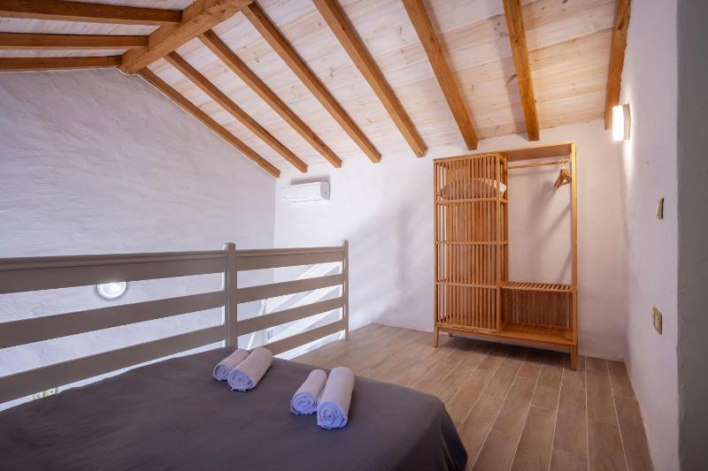 Olea Skopelos villas with swimming pools & sea view - image 31