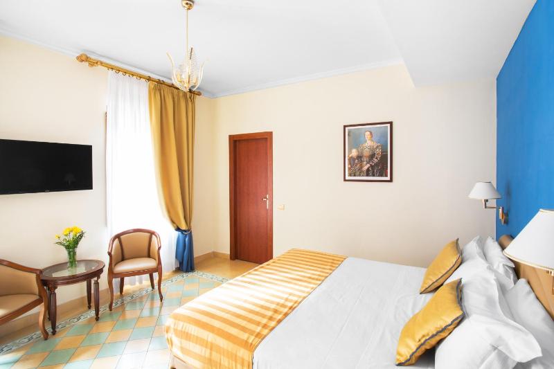 Hotel Piazza Di Spagna - image 2