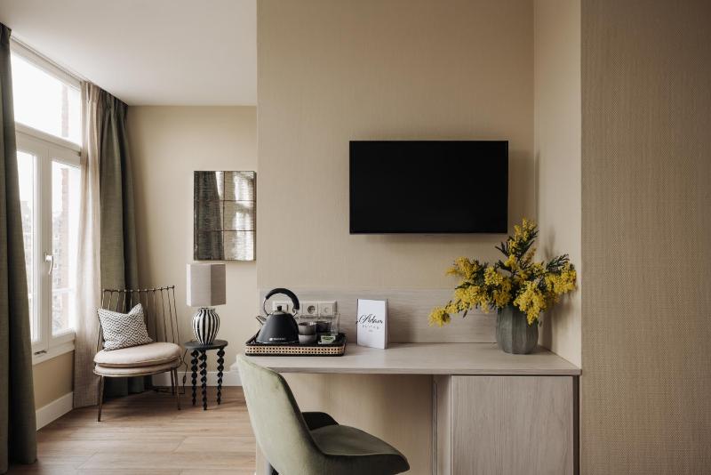 Adam Suites Hotel - image 10