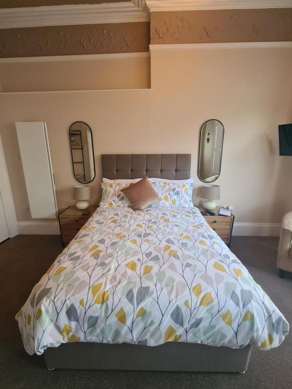 Meadowside Holiday Apartments - image 16