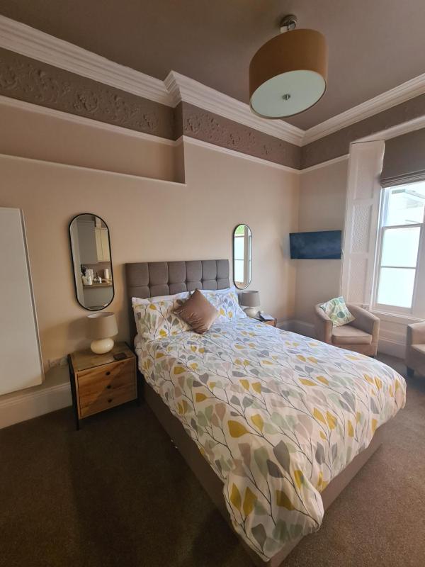 Meadowside Holiday Apartments - image 31