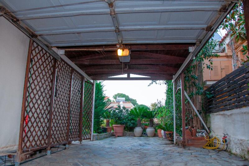 Three-Bedroom Villa image 2