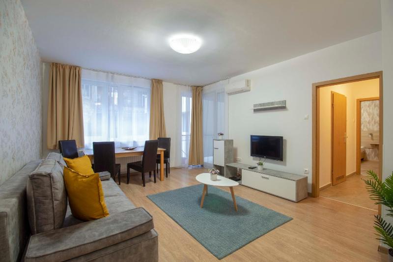 Deluxe Apartment image 4