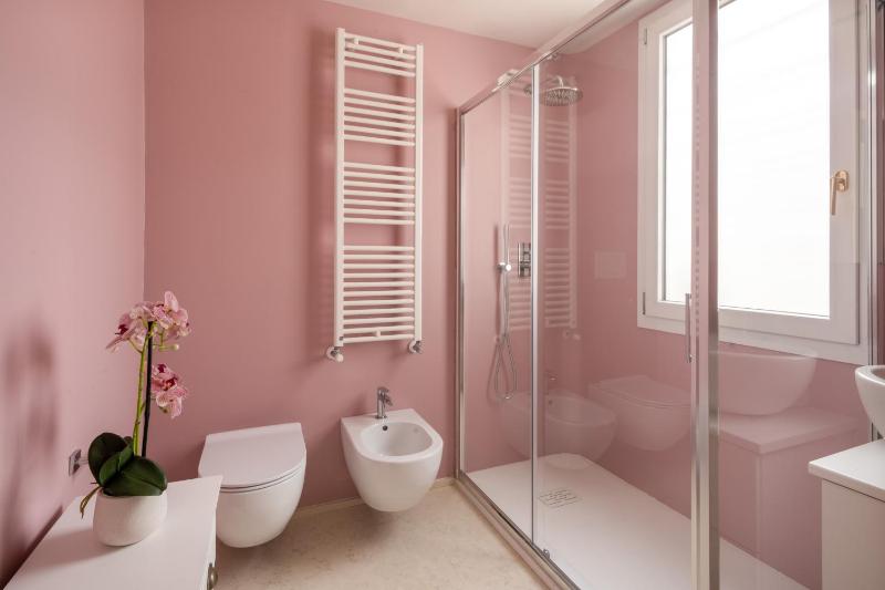 Superior Apartment image 2