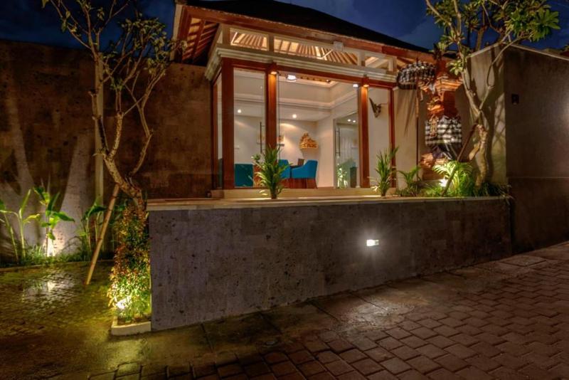 Sanata Luxury Villa - image 17