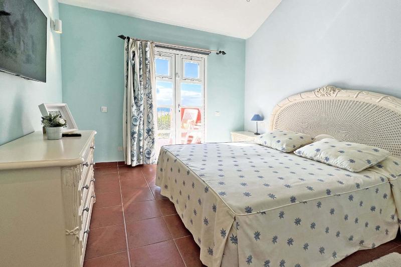Puerto Marina 18 - image 7