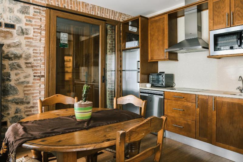 Two-Bedroom Apartment image 4