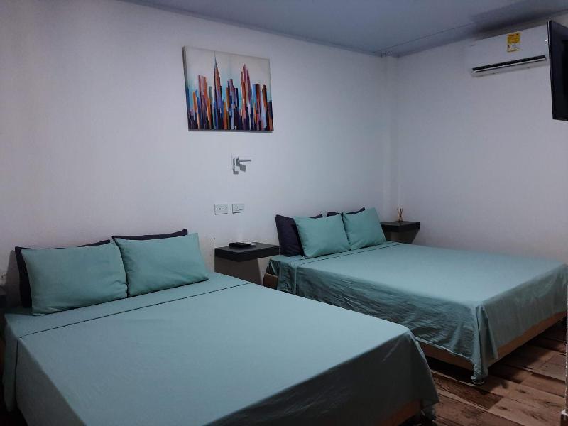 Hotel Sunset Beach - image 8