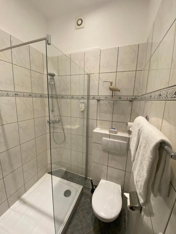 Standard Double Room image 2