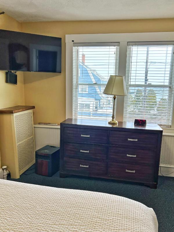 Queen Room with Sea View image 3