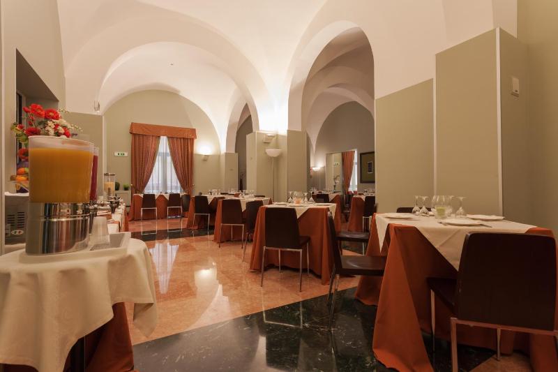 Hotel Vittoria - image 19