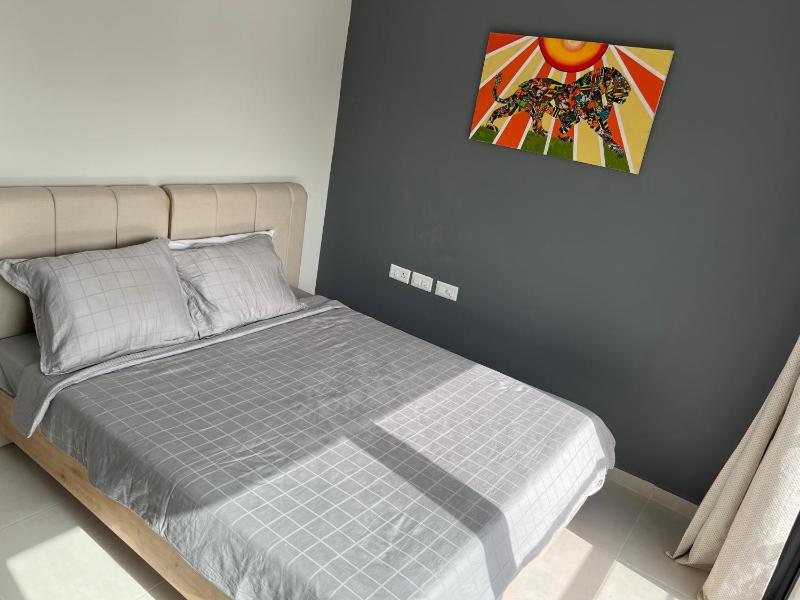 Aqua view Beach Apartment - image 2