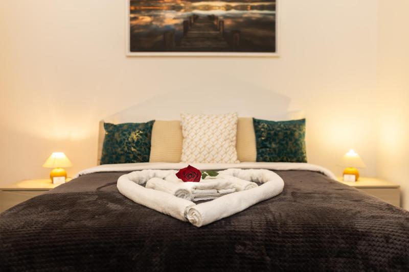 Diana Home - image 1