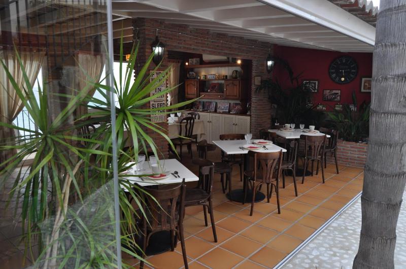 Welcome Inn Nerja guest house Luxury Bed & Breakfast - image 14