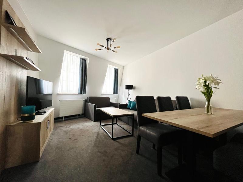 Modernes Apartment mit Blick zur Frauenkirche - image 14