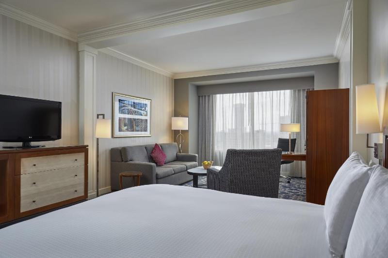 Grand City View Junior Suite King image 2