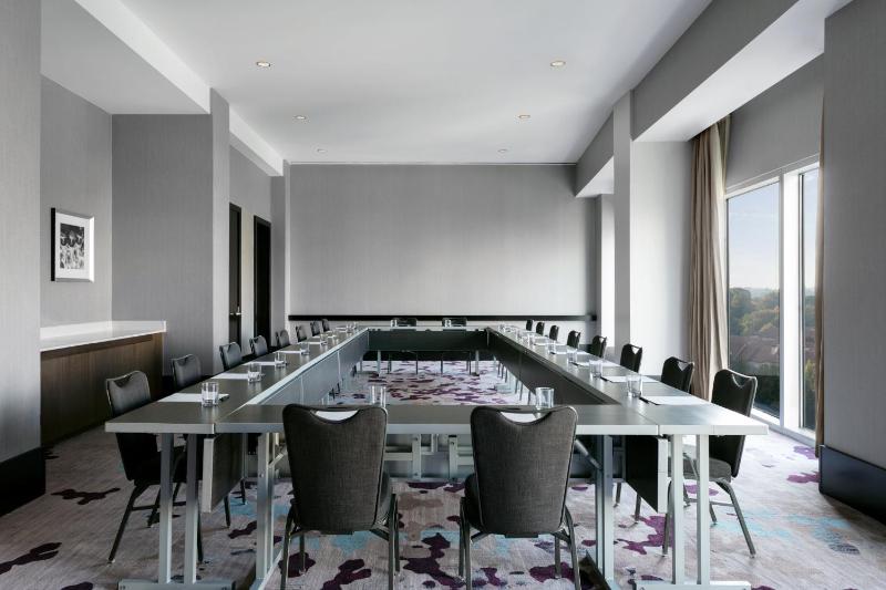 Loews Atlanta Hotel - image 8