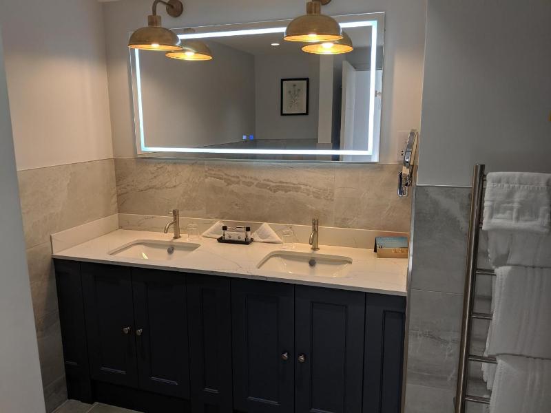 Superior Double/Twin with Terrace image 3