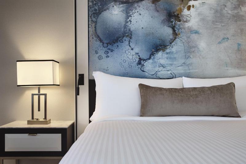 King Room with Partial Ocean View