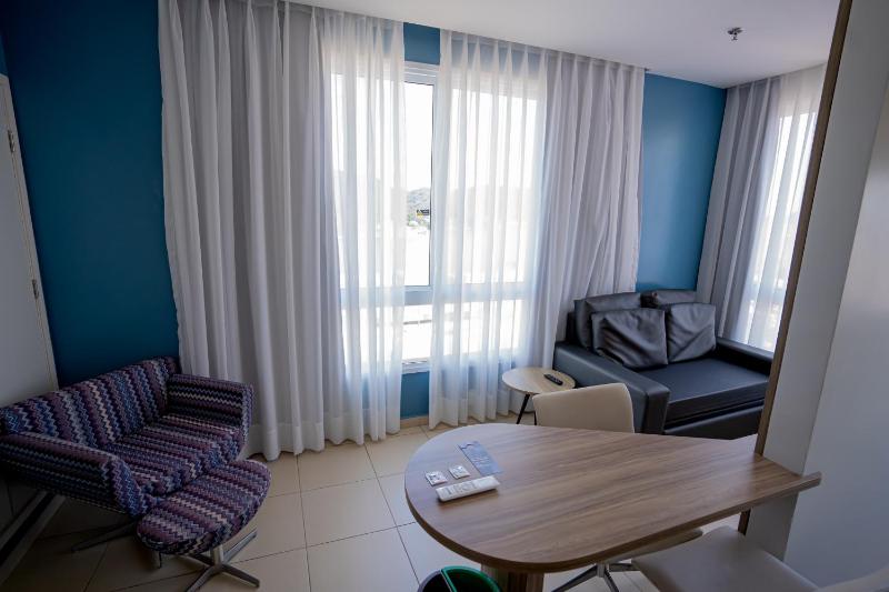 Comfort Hotel Santos - image 47