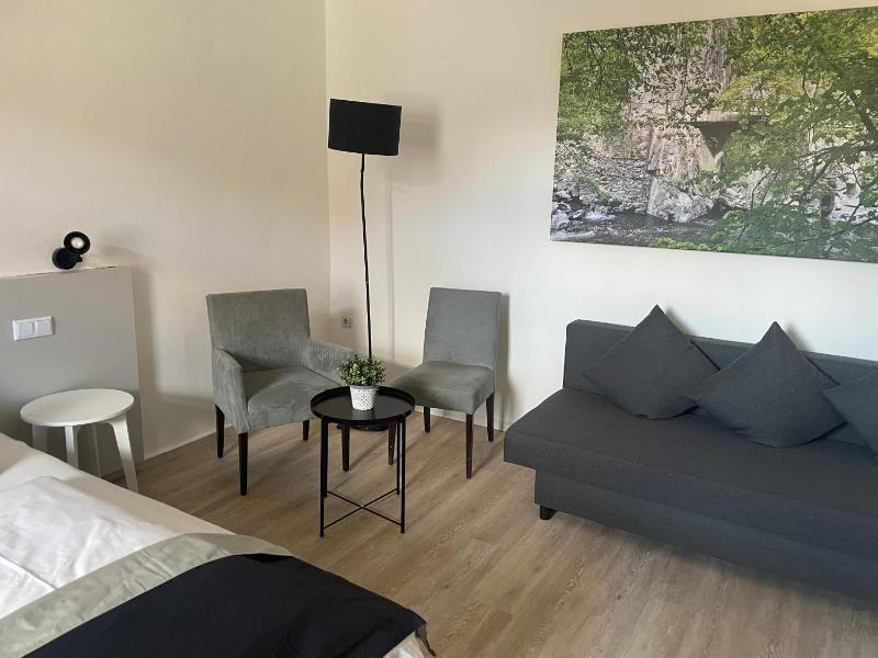 Family Room image 1