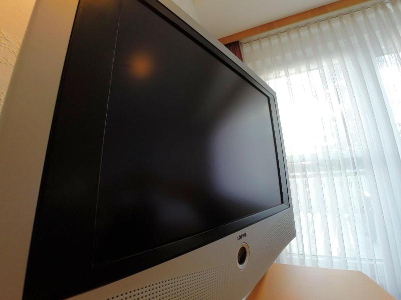 Standard Twin Room image 1