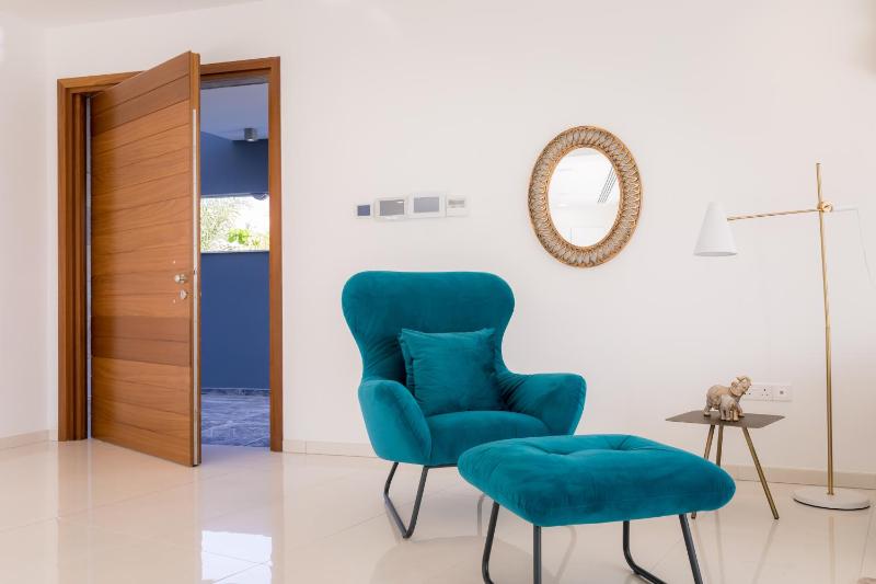 Sea Pearl Beachfront Villas - Anemone - image 6