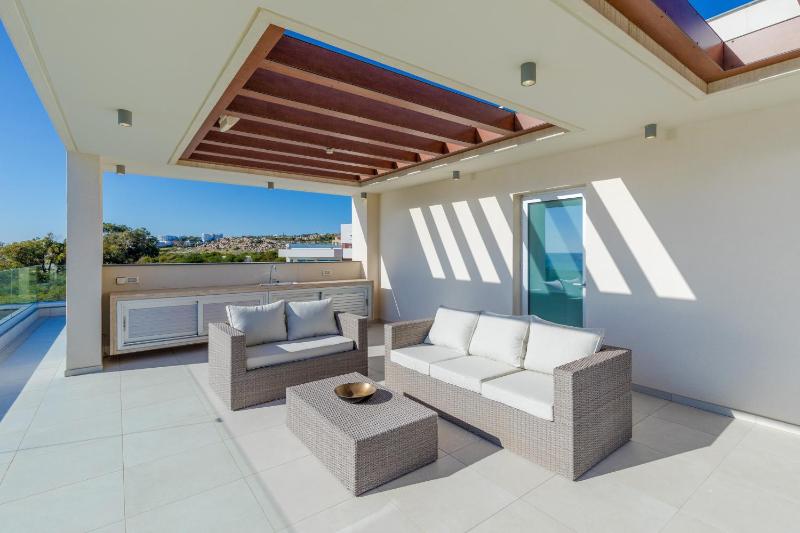 Palace of Mediterranean Beachfront Villa - image 14
