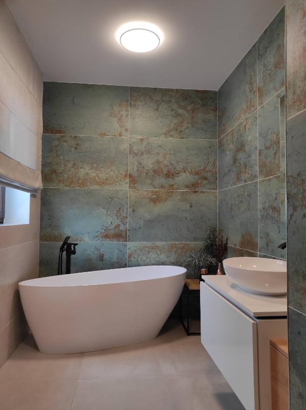 Superior Suite image 2