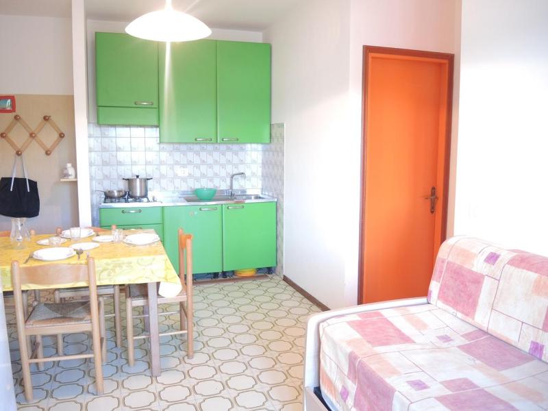 Two-bedroom apartment in Bibione - image 20