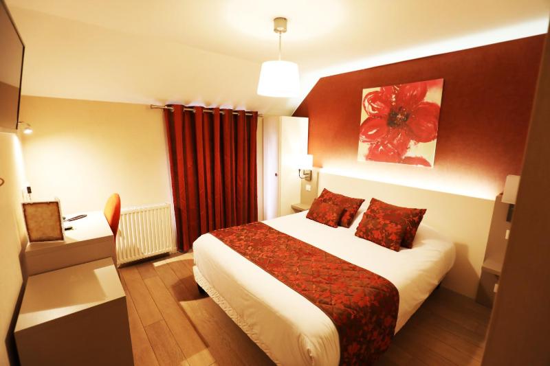 Superior Double Room image 3