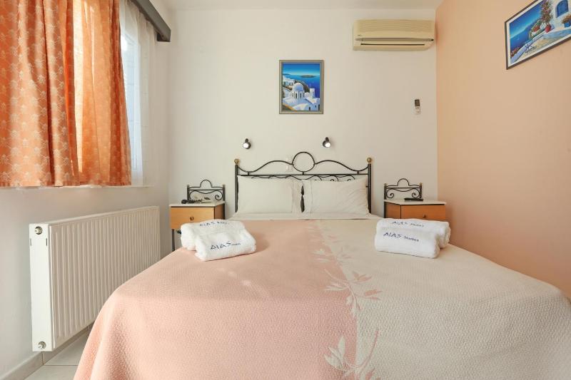 Apartment image 3