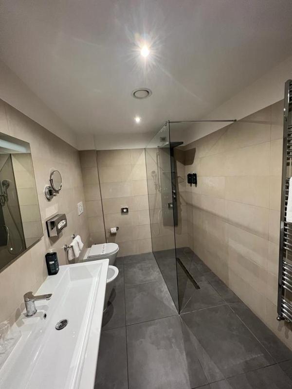 Junior Suite image 3