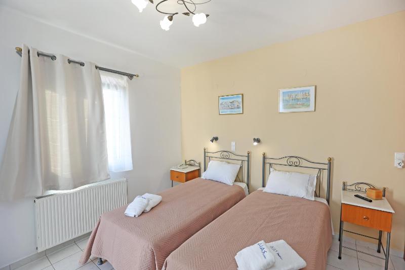 Apartment with Sea View image 4