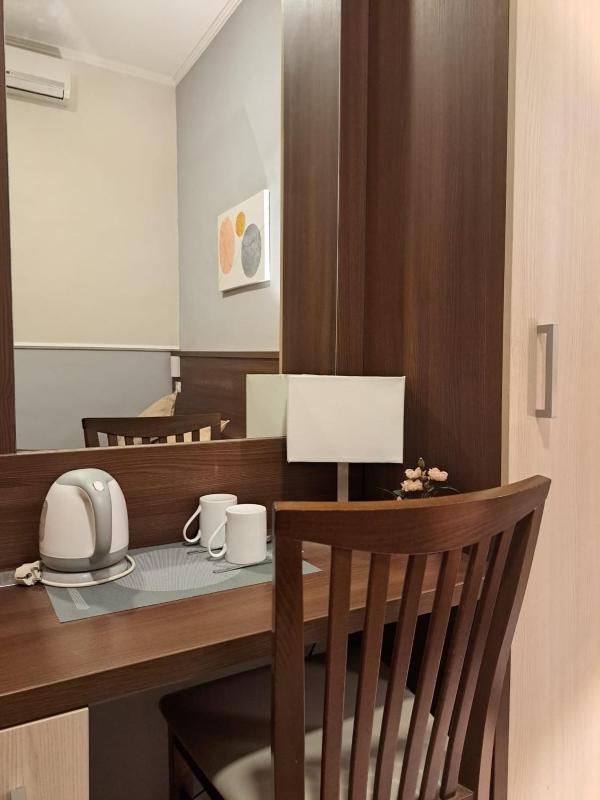 Small Double Room image 1