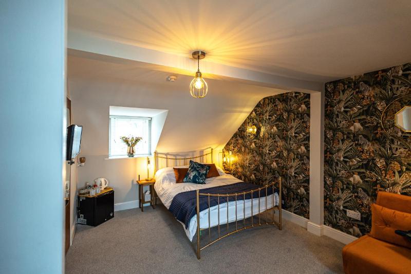 Suite with Sea View image 1