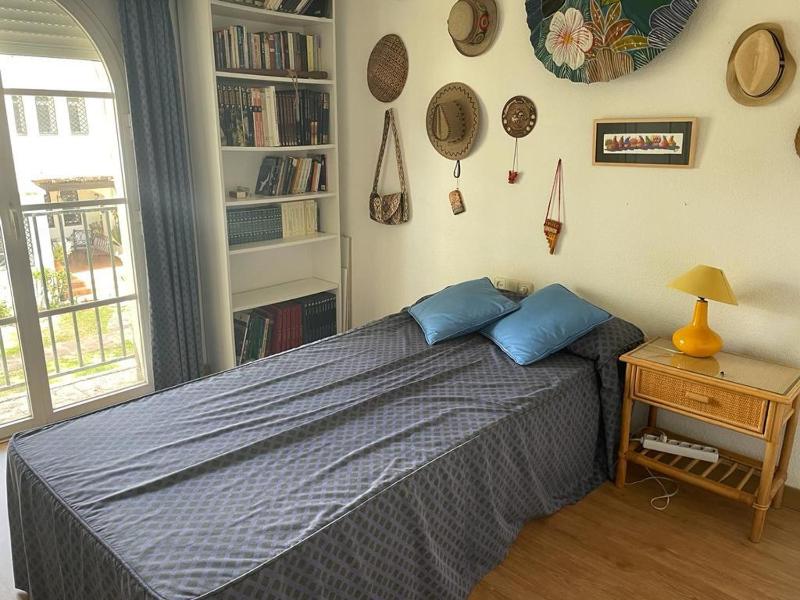Spacious house with private pool next to Golf Club - image 16