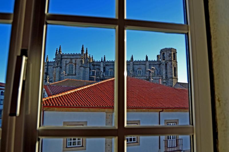 Double Room with Private Bathroom image 2