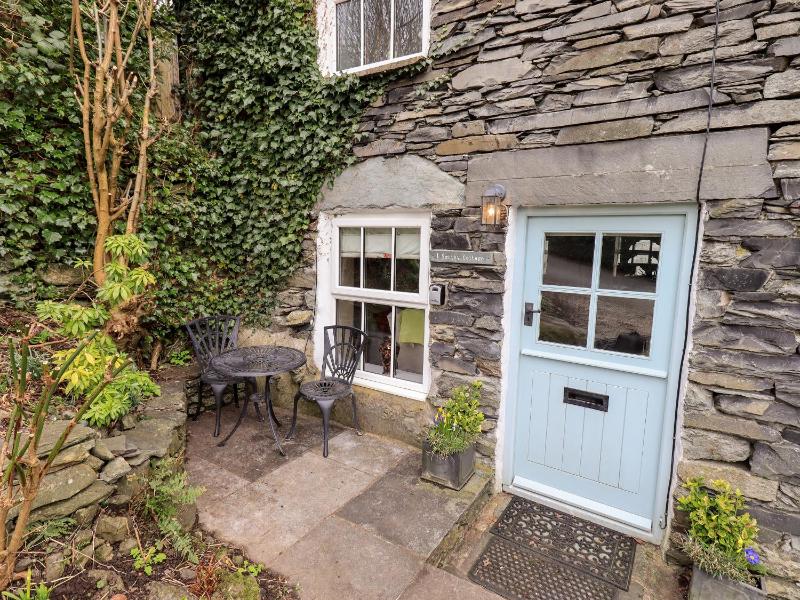 Smithy Cottage - image 14