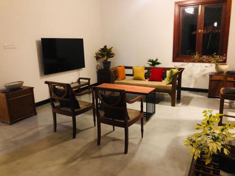 Taku Home Stay - image 7