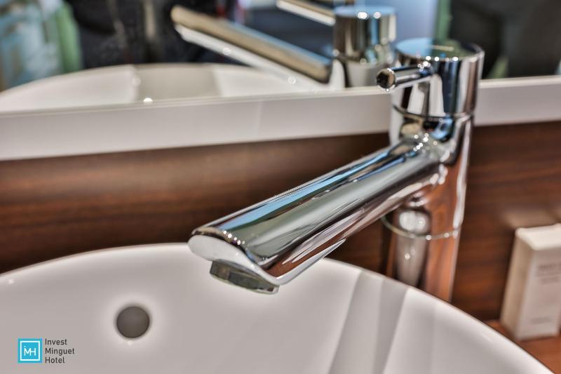 Standard Double Room image 4