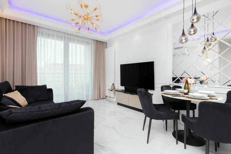 Plac Unii Apartment Gdynia Śródmieście by Renters Prestige - image 14